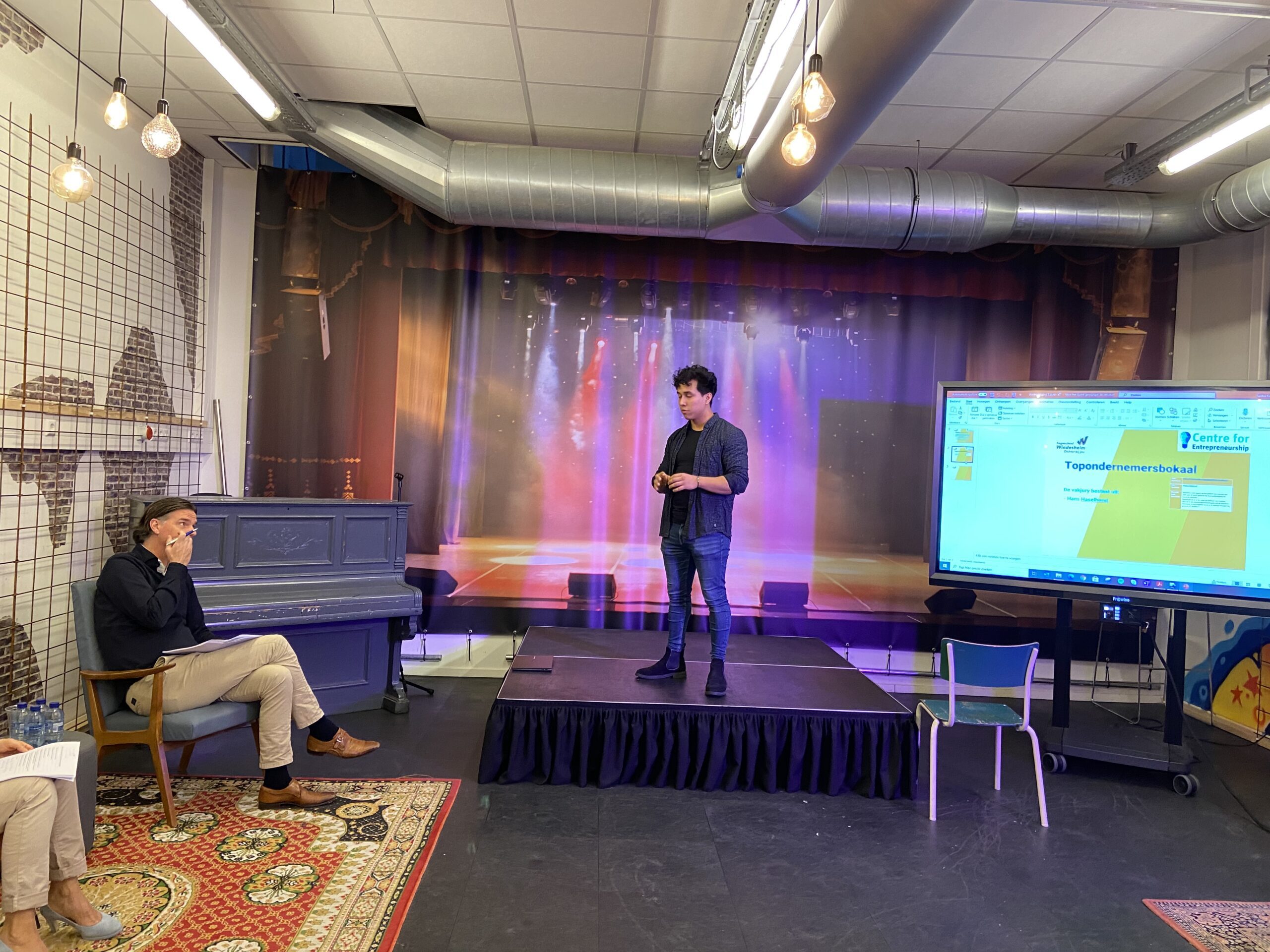Gastcollege van een actieve ondernemer.